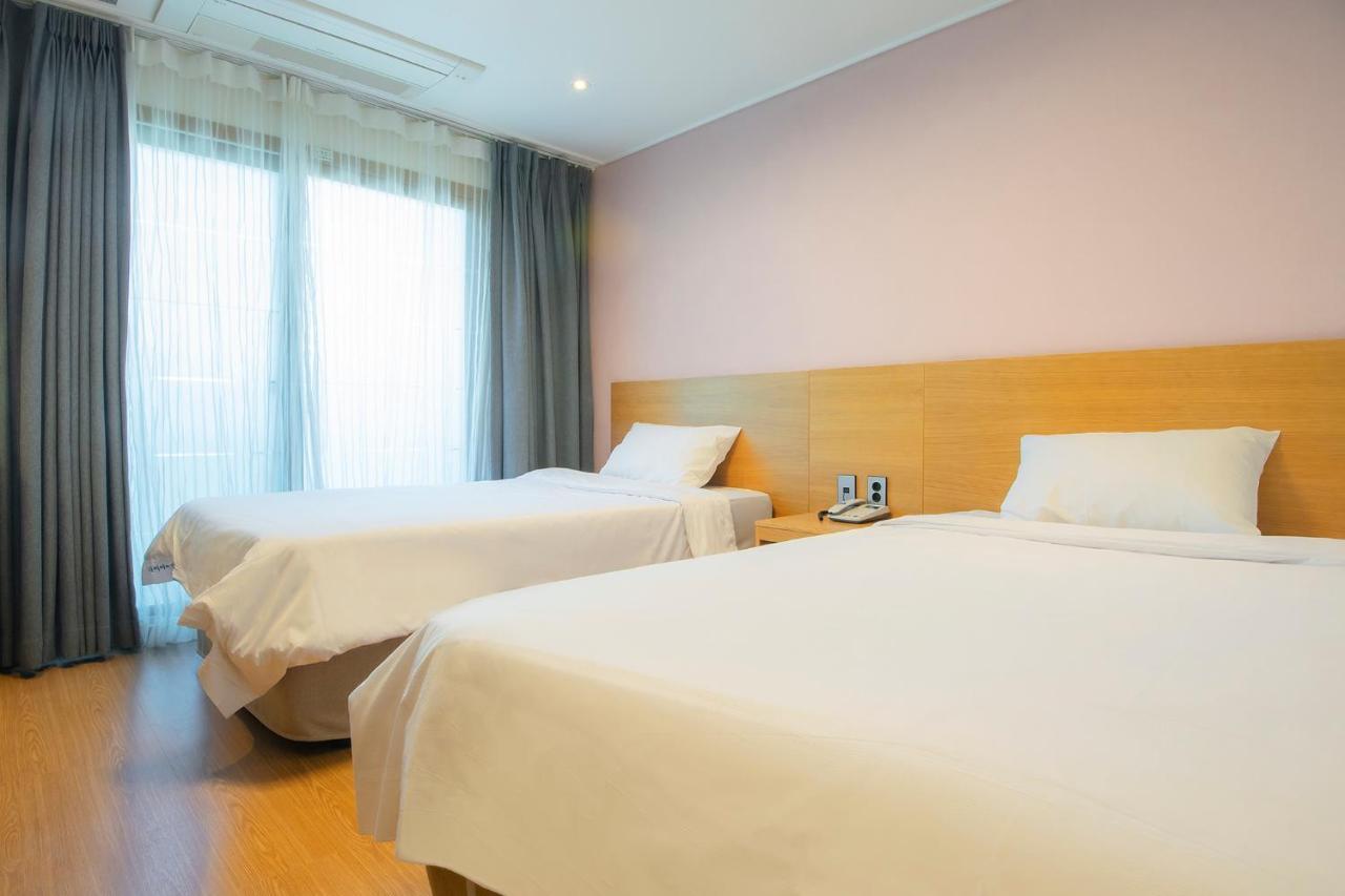 Sims Hotel Czedżu Zewnętrze zdjęcie